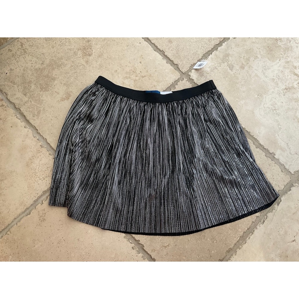NWT Old‎ Navy Metallic Skirt - girls size XL (14-16)